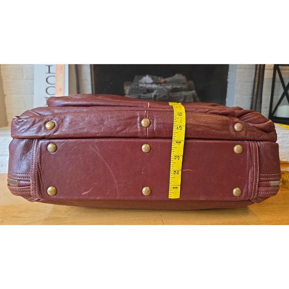 LL Bean Vtg Oxblood Leather Weekender Duffel Bag C&C Zippers Shoulder Strap